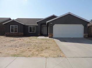 425 Gutierrez St, Orange Cove, CA
