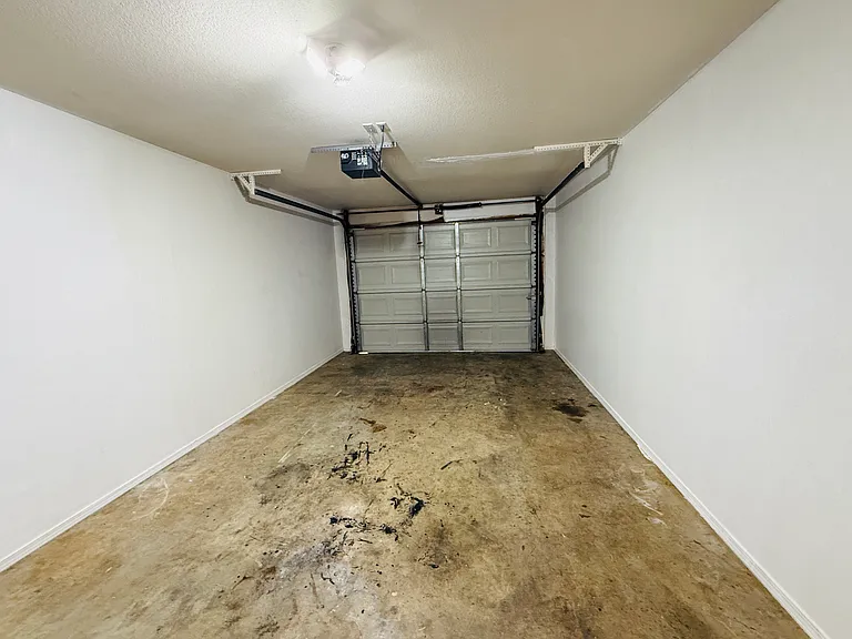 10 Holly Dr #B — Photo 22