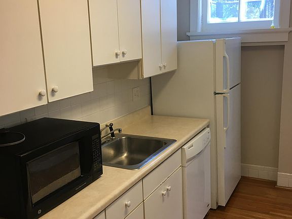 4th image of 737 Heman Ave APT 3