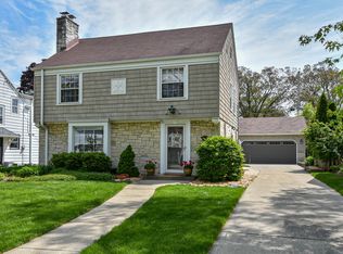 2550 N 84th St, Wauwatosa, WI 53226