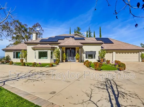 29059 Meadow Glen Way W, Escondido, CA 92026