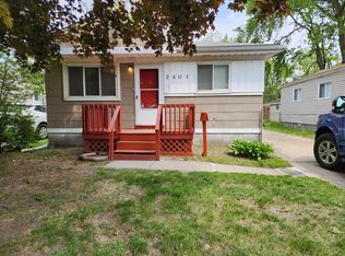 2401 Waltz Ave, Warren, MI 48091