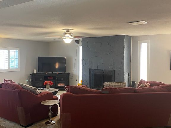 5th image of 13842 N 38th St