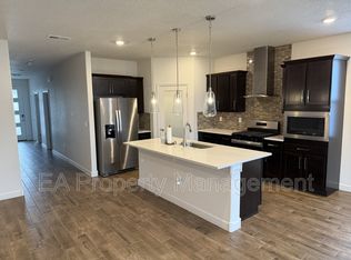 6742 Clayton Dr NE, Rio Rancho, NM 87144