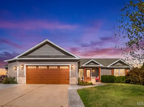 72 Matt Joyce Ct, Warrenton, MO 63383