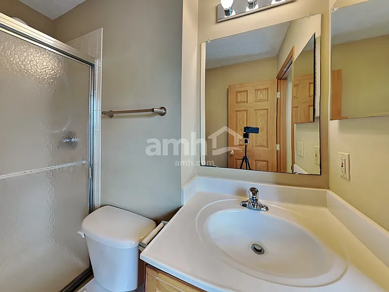 438 Rothgate Dr — Photo 12