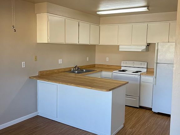3rd image of 266 S Yolo St APT 11