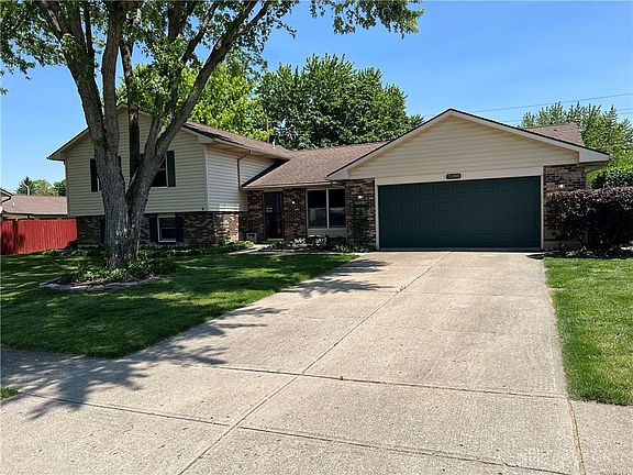 3rd image of 7080 Woodcroft Dr