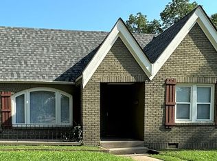3323 E 8th St, Tulsa, OK 74112