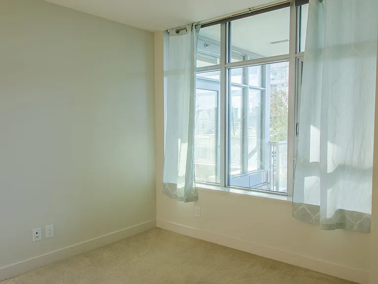 588 Bell St #1001S — Photo 17