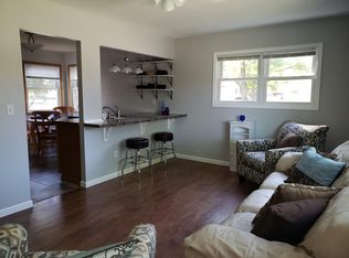1219 S 17th St, Grand Forks, ND 58201