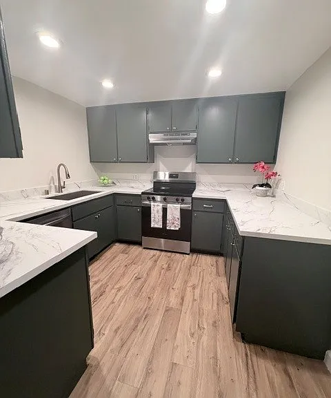 1603 E Cypress St #C — Photo 31