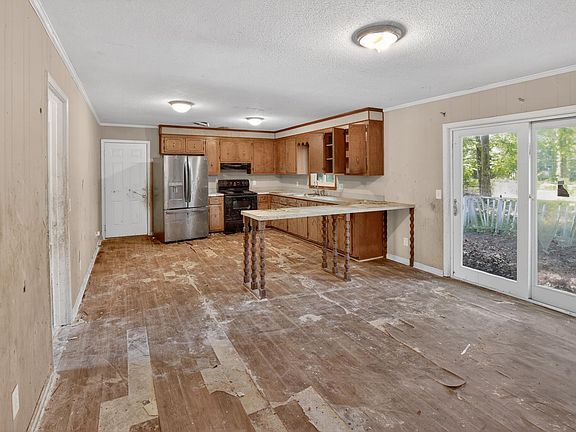 4th image of 3504 Traveler Ln
