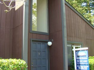 242 Los Alamos Rd, Santa Rosa, CA 95409