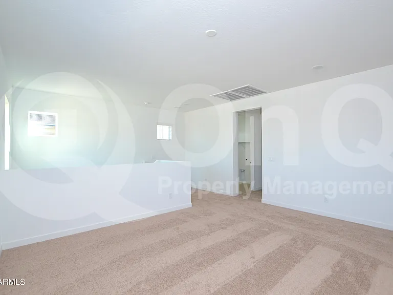1173 N Jay Pl — Photo 11