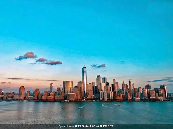 77 Hudson Street image 1 of 36