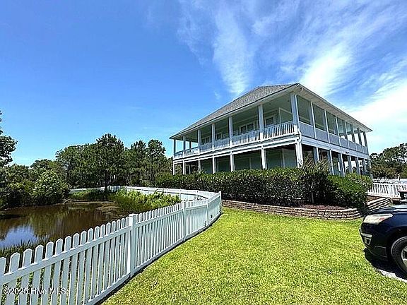 3rd image of 602 Flybridge Lane