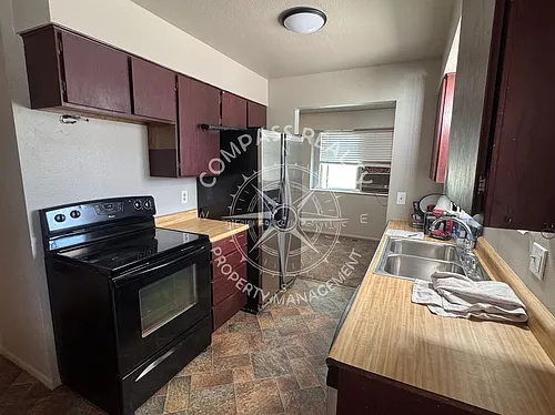 5 N Pinehurst Ave Photo 1