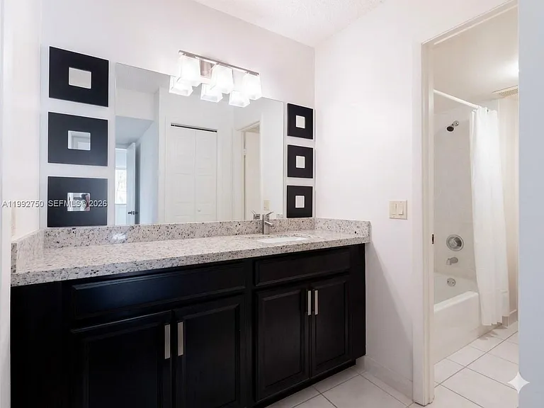357 Lakeview Dr #1 — Photo 13