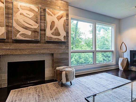 5th image of 3130 Scenicwood Ln