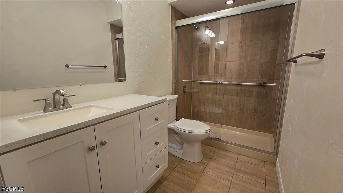 1 bed, 1.0 bath, 666 sqft, $1,300 — Photo 4