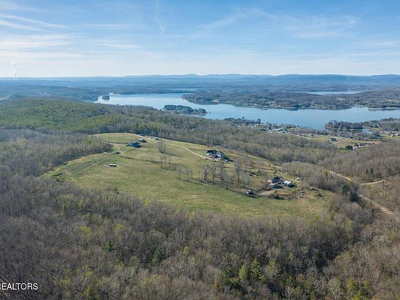3rd image of 150 Grigsby Hollow Rd
