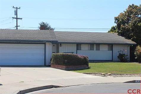 1st image of 930 E Hermosa St