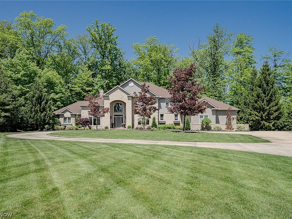 1st image of 3900 Waterford Ct