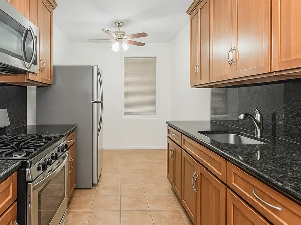 451 100th Street image 18 of 28