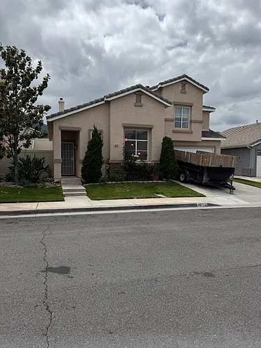 1072 Sunbeam Ln Photo 1