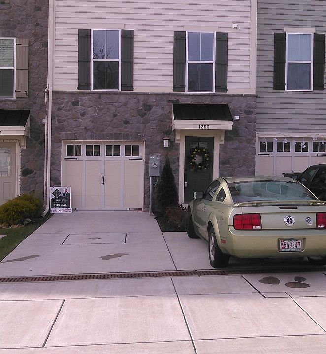 1st image of 1270 Colonnade Ln
