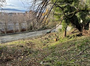 3650 60th Ave SW, Seattle, WA 98116