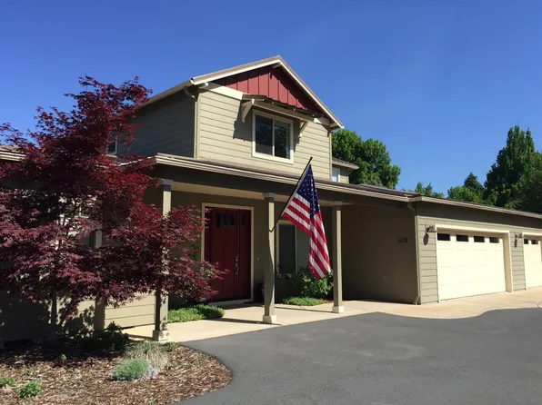 678 Hueners Ln, Jacksonville, OR 97530