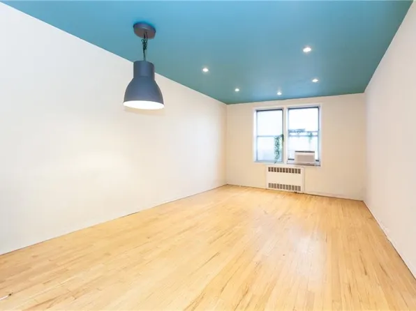 340 Haven Ave APT 3A, New York, NY 10033