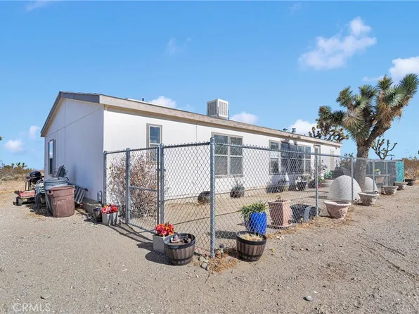 3168 McMillan Rd, Phelan, CA 92371