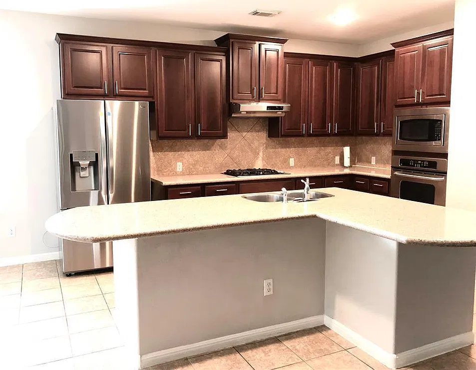 4 bed, 3.5 bath, 3280 sqft, $3,795 — Photo 4