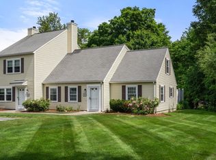 201 Forest Park Dr #201, Auburn, MA 01501