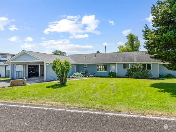 211 N Welcome Slough Road, Cathlamet, WA 98612