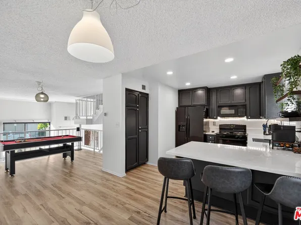 19355 Sherman Way Unit 42, Reseda, CA 91335