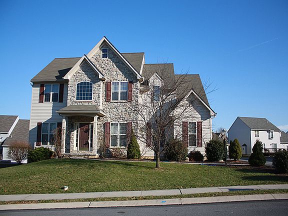 Exterior Front View 2