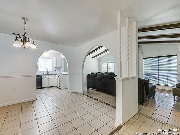 2nd image of 12718 Sandpiper Dr