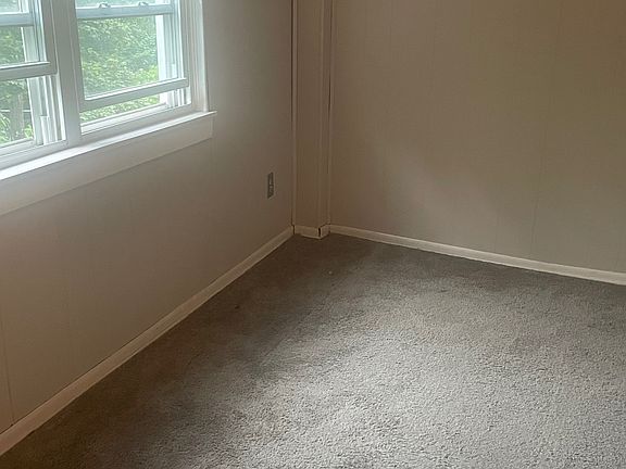 2nd image of 56 Laclede St Floor 2