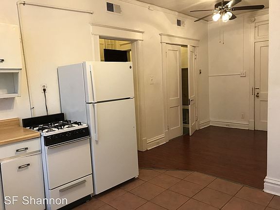 3rd image of 3185 S Grand Blvd APT 211