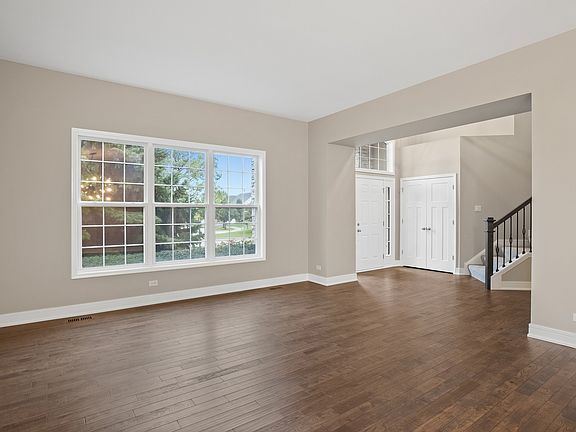 5th image of 1696 Saint Andrew Dr