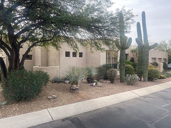 2nd image of 6454 N Desert Wind Cir
