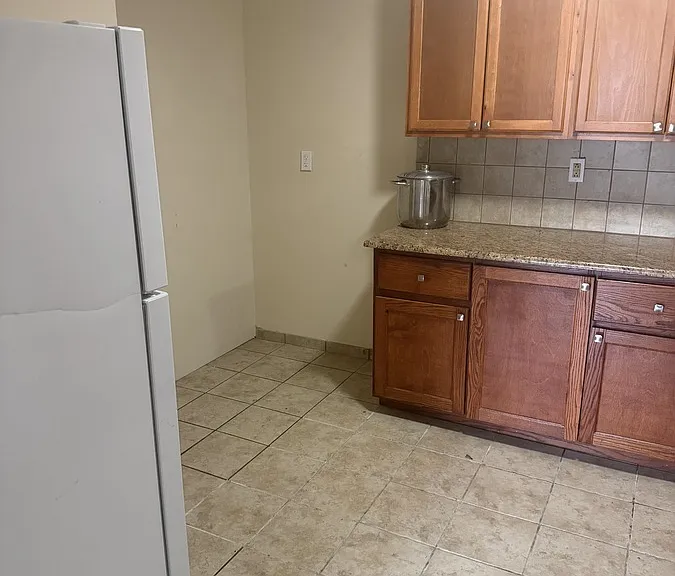400 Glendale Rd #K32 — Photo 3