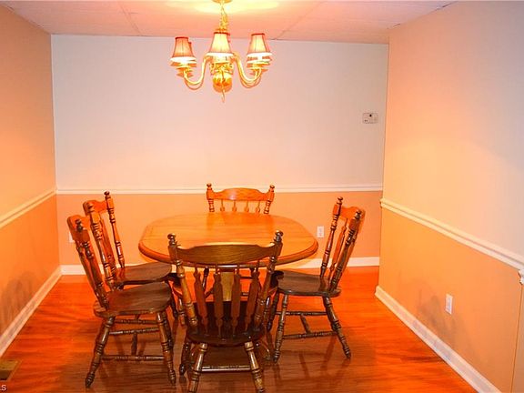 5th image of 3219 Regents Park Ln Unit A