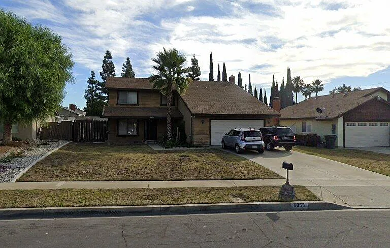 9253 Amethyst St — Photo 1