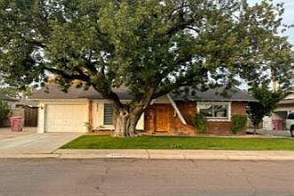 1st image of 8408 E Cambridge Ave