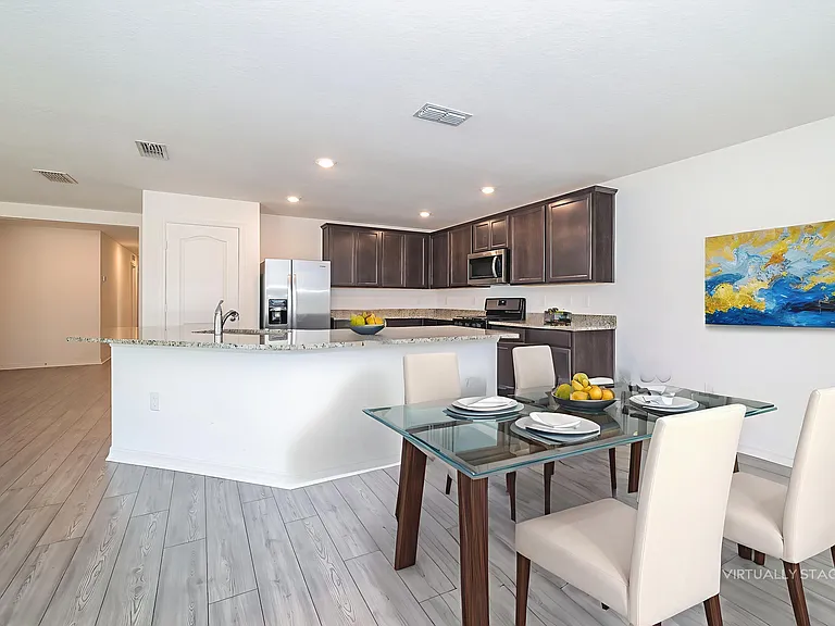 465 Kensington View Dr — Photo 3